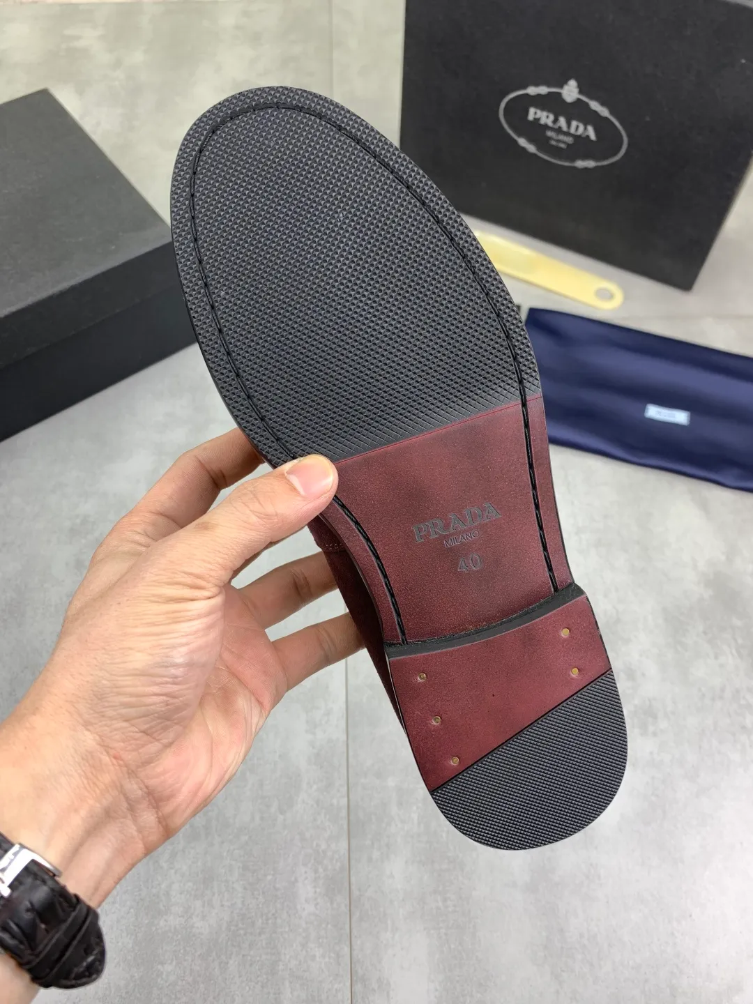 Men's men's shoes P560 new style 💰 💎💎💎 water-dyed cow lining original order quality PRADA —🆘.Prada original order purchasing, high-end business leather shoes, fabric: imported from Italy calfskin ➕ water-dyed cow lining / cowhide lining ➕ special original outsole, fine workmanship, real thing ^_^ Photographed 🎬size: 38-45
